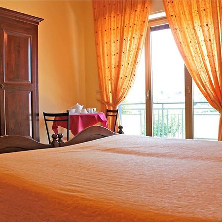 Ai Tre Parchi Bed And Bike Bed and Breakfast Randazzo Eksteriør billede