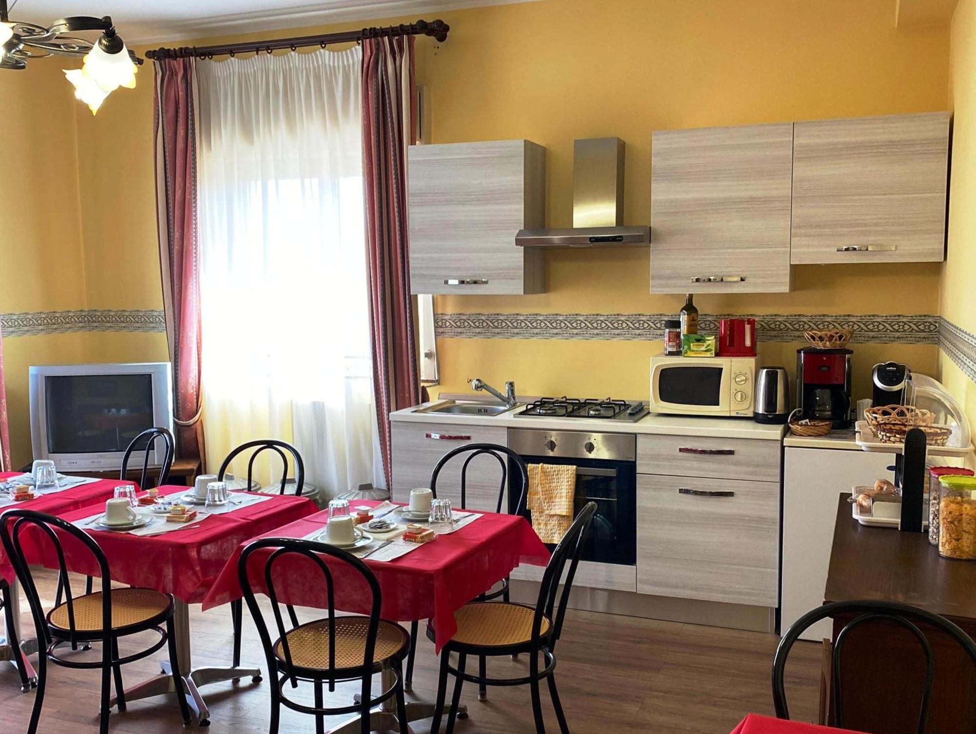 Ai Tre Parchi Bed And Bike Bed and Breakfast Randazzo Eksteriør billede