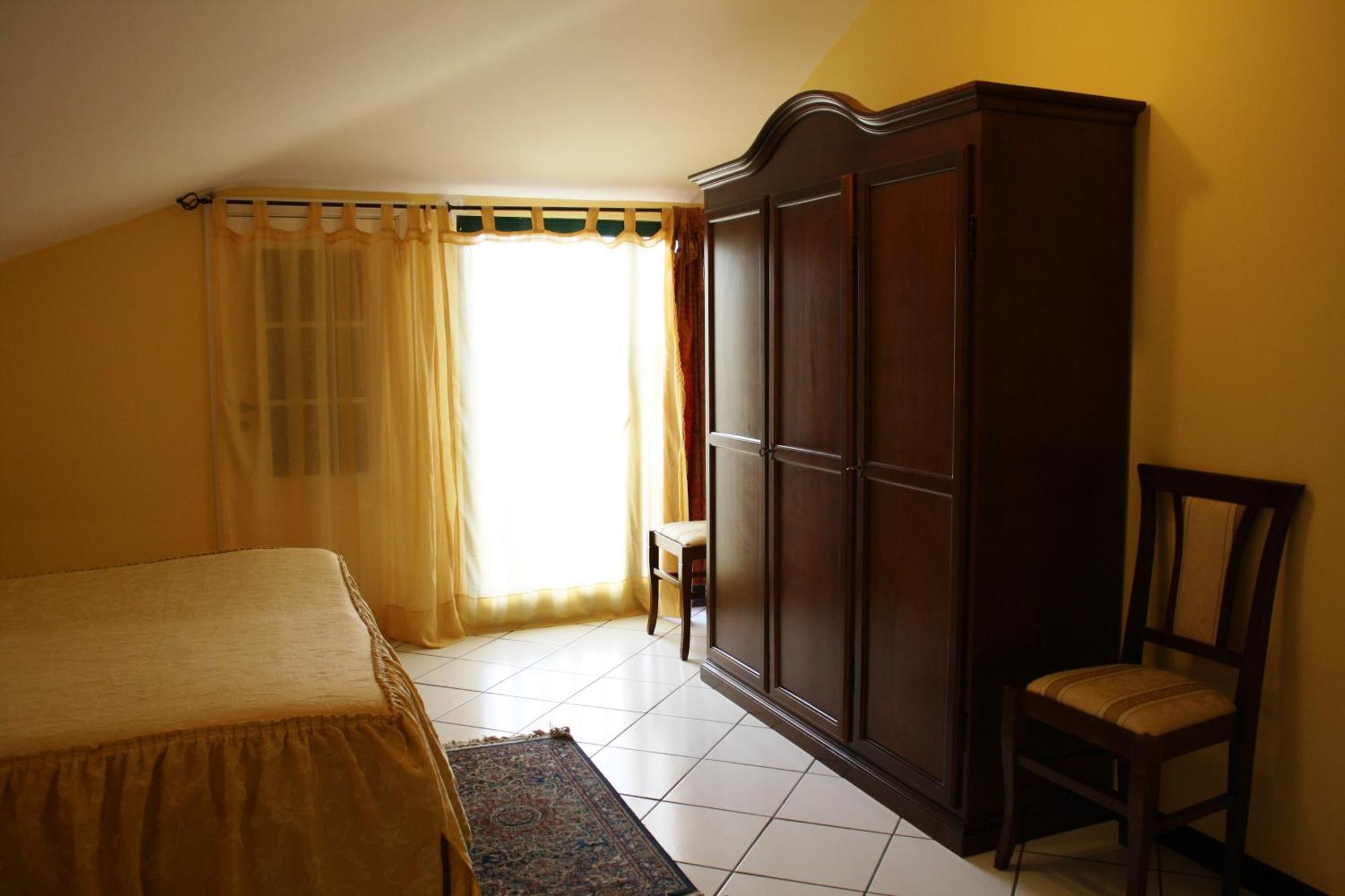 Ai Tre Parchi Bed And Bike Bed and Breakfast Randazzo Værelse billede